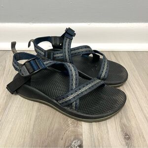 Chaco’s Sandals Kids 5 Blue and Black Strappy Outdoor Hiking